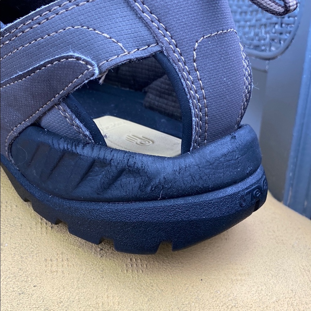 Teva Forebay Turkish Coffee Sandals Men’s 10 - Picture 4 of 9